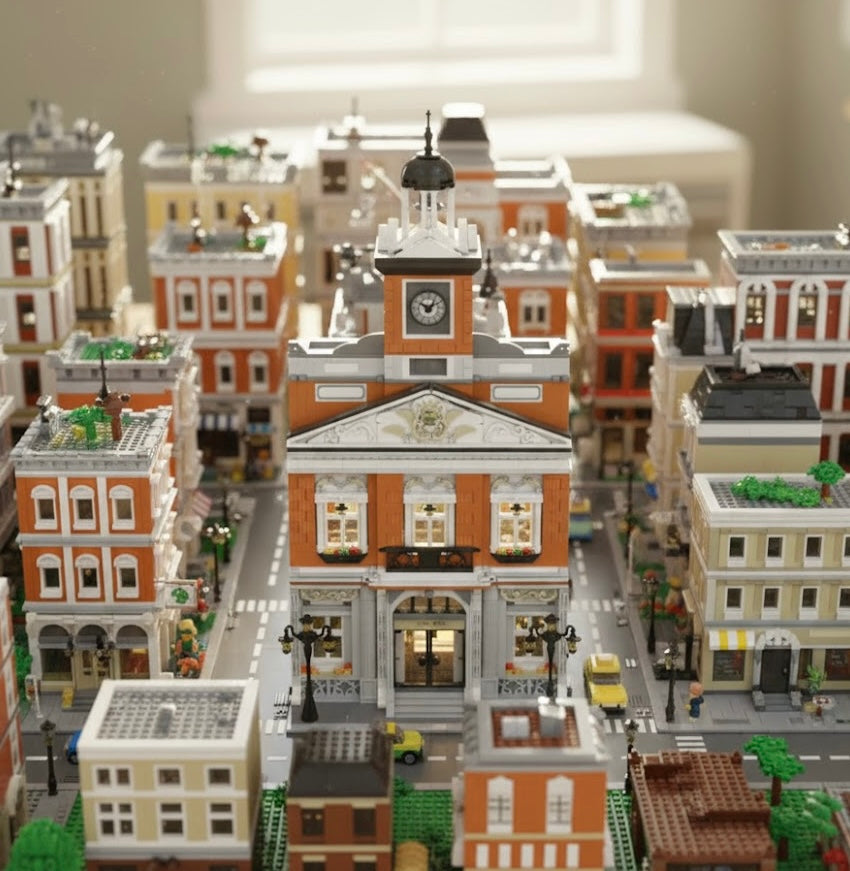 City Hall (1780 Pieces Miniblocks, Lighting Included)